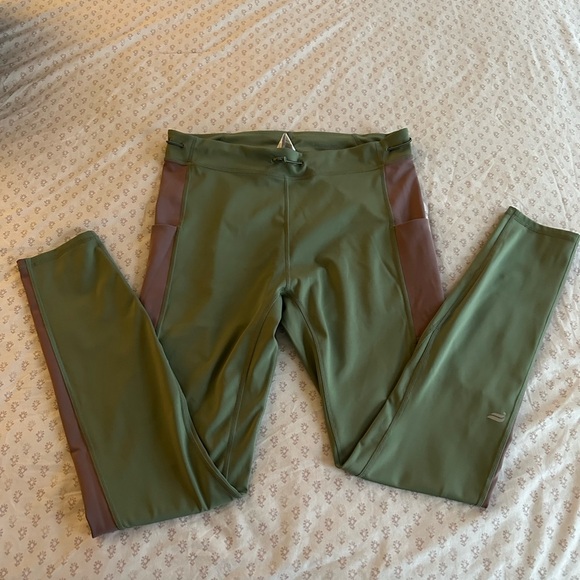 Two-Tone Women's Athletic Leggings XL - Picture 3 of 8